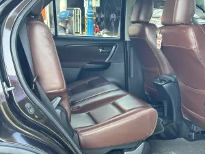 Toyota Fortuner 2.4G MT 2019 - Bán xe Toyota Fortuner 2.4G MT đời 2019, màu nâu giá cạnh tranh