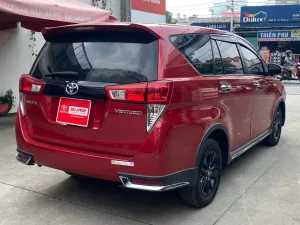 Toyota Innova Venturer 2019