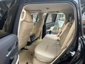 Toyota Land Cruiser LC300 2025 - Bán xe Toyota Land Cruiser LC300 năm 2025 đi 6 Nghìn Km. Xe vừa đăng ký 15/1/2026 