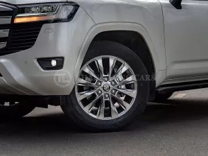 Toyota Land Cruiser 2022 - TOYOTA LAND CRUISER LC300 – TRẮNG/KEM ĐẲNG CẤP