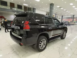 Toyota Prado VX 2018 - Bán xe Toyota Prado VX sản xuất 2018 Một chủ xe xuất sắc, chạy chuẩn 10 vạn Km 