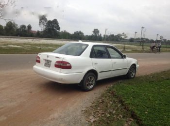 Toyota Corolla 2001 - Cần bán lại xe Toyota Corolla đời 2001, màu trắng, giá chỉ 105 triệu