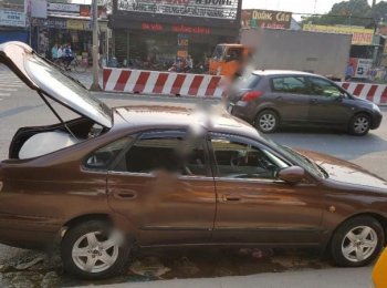 Toyota Carina 1.6MT 1992 - Cần bán xe Toyota Carina 1.6 MT FI đời 1992, màu nâu, xe nhập chính chủ, giá chỉ 175 triệu