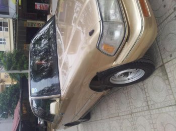 Toyota Crown 1991 - Cần bán gấp Toyota Crown năm 1991, màu vàng, nhập khẩu nguyên chiếc số tự động
