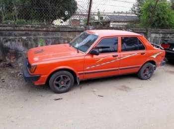 Toyota Corolla MT 1980 - Cần bán gấp Toyota Corolla đời 1980, màu đỏ chính chủ, giá chỉ 150 triệu