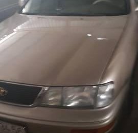 Toyota Avalon 1995 - Bán xe Toyota Avalon đời 1995, nhập khẩu nguyên chiếc xe gia đình