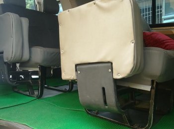 Toyota Hiace 2005 - Cần bán lại xe Toyota Hiace năm 2005, xe nhập