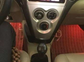 Toyota Vios 2010 - Chính chủ bán Toyota Vios đời 2010, màu xám