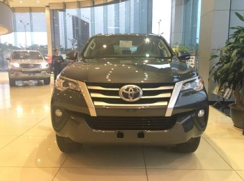Toyota Fortuner V 2.4L AT 2017 - Toyota Mỹ Đình, bán Fortuner máy dầu 2017, xe nhập 100%, khuyến mãi cực sâu, LH ngay: 0976112268