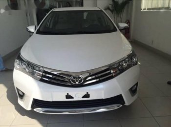 Toyota Corolla Altis     2015 - Bán Toyota Corolla Altis năm 2015, màu trắng xe gia đình, giá tốt