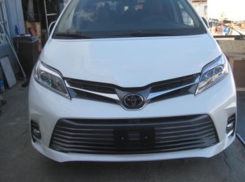Toyota Sienna Limited 2018 - Bán xe Toyota Siena Limited sản xuất 2018, màu trắng, nhập khẩu Mỹ mới 100%