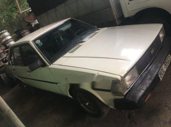 Toyota Corolla Altis 1982 - Cần bán Toyota Corolla altis 1982, màu trắng, giá tốt