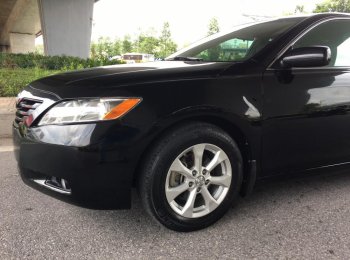 Toyota Camry LE LE 2007 - Bán xe Toyota Camry LE 2007 màu đen, xe chạy chuẩn 6 vạn km, còn cực đẹp