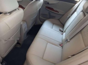 Toyota Corolla Altis 2009 - Bán xe Toyota Corolla altis sản xuất năm 2009, màu đen chính chủ 