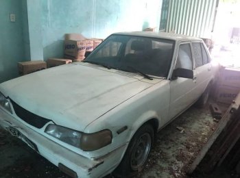Toyota Corolla Altis 1982 - Cần bán xe Toyota Corolla Altis 1982, màu trắng, giá tốt