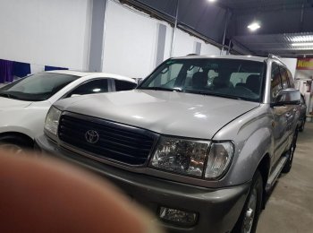 Toyota Land Cruiser GX 2000 - Cần bán Land Cruiser GX 2000, màu bạc