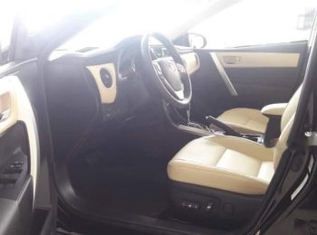 Toyota Corolla Altis   2018 - Bán Toyota Corolla altis đời 2019, màu đen, 770tr