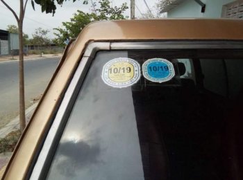 Toyota Vista 1993 - Cần bán xe Toyota Vista năm 1993, màu vàng, xe nhập