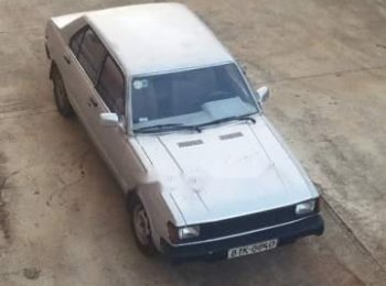 Toyota Corolla   1981 - Bán xe Toyota Corolla năm 1981, màu bạc, nhập khẩu  