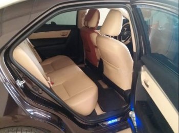 Toyota Corolla Altis 1.8G 2018 - Chính chủ bán Toyota Corolla altis 1.8G 2018, màu đen
