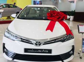 Toyota Corolla Altis   1.8G CVT 2019 - Bán Toyota Corolla altis 1.8G đời 2019, màu trắng, giá tốt
