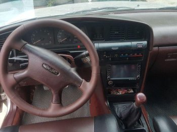 Toyota Cressida 1989 - Cần bán gấp Toyota Cressida đời 1989, màu bạc