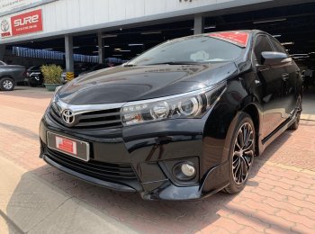Toyota Corolla Altis 2.0 Sport 2016 - (Hãng) Cần bán xe Toyota Corolla Altis 2.0 Sport đời 2016, màu đen, xe lướt rodai