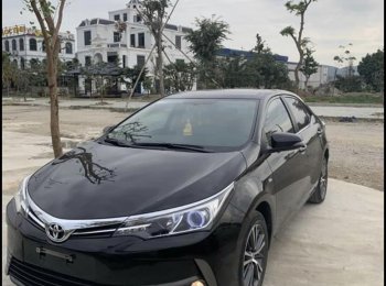 Toyota Corolla 2018 - Bán xe ô tô Toyota Corolla Altis 1.8G sản xuất năm 2018, màu đen, xe cá nhân sử dụng, start stop smartkey, giá cạnh tranh.