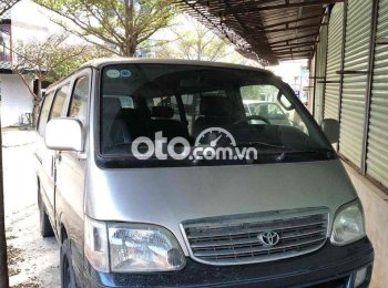 Toyota Hiace 2004 - Bán Toyota Hiace năm 2004, màu bạc, nhập khẩu, giá chỉ 41 triệu