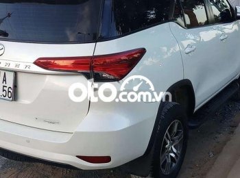 Toyota Fortuner 2017 - Bán Toyota Fortuner 2.4MT 4x2 năm sản xuất 2017, xe nhập như mới, 800tr