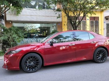 Toyota Camry 2019 - Xe chính chủ cực mới