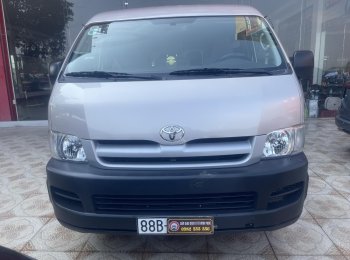 Toyota Hiace 2006 - Xe em cực chất, tên tư nhân chỉ chạy gia đình, chỉ cần có 185tr là các bác có bằng D kiếm tiền luôn, chi tiết xin gọi e