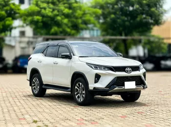 Toyota Fortuner 2020 - Toyota Fortuner Legender 2.4G 4x2 AT sx 2020 