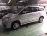 Toyota Innova E 2014 - Cần bán Toyota Innova E đời 2014, màu bạc số sàn, giá 670tr