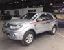 Toyota 4 Runner GMT 2.5 2011 - Bán xe Toyota 4 Runner 2011, màu bạc, 688 triệu