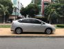 Toyota Prius 2009 - Cần bán gấp Toyota Prius đời 2009, màu bạc, xe nhập, giá chỉ 568 triệu