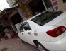 Toyota Corolla 2002 - Bán xe Toyota Corolla đời 2002, màu trắng, giá 179tr