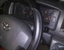 Toyota Hiace 2015 - Cần bán gấp Toyota Hiace đời 2015, màu bạc chính chủ, giá chỉ 905 triệu