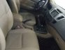 Toyota Hilux 2011 - Bán Toyota Hilux đời 2011, màu vàng cát