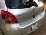 Toyota Yaris   2010 - Bán xe Toyota Yaris 2010, màu bạc, xe nhập