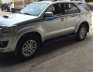 Toyota 4 Runner 2.5MT 2014 - Cần bán xe Toyota 4 Runner 2.5MT đời 2014, màu bạc, máy dầu