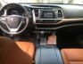 Toyota Highlander LE 2014 - Bán ô tô Toyota Highlander LE đời 2014, màu đen, xe nhập