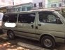 Toyota Hiace 2001 - Cần bán gấp Toyota Hiace năm 2001, màu bạc ít sử dụng