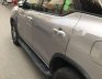 Toyota Fortuner 2017 - Cần bán gấp Toyota Fortuner sản xuất năm 2017, màu bạc xe gia đình