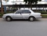 Toyota Crown MT 1992 - Cần bán Toyota Crown MT năm 1992, màu bạc, nhập khẩu 