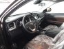 Toyota Highlander LE 2.7 2017 - Bán chiếc xe Toyota Highlander 2.7 LE tháng 2- 2017 màu cà phê cực đẹp