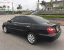 Toyota Camry 2002 - Bán Toyota Camry sản xuất năm 2002, màu đen 