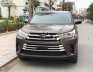 Toyota Highlander LE 2.7 2017 - Bán Toyota Highlander LE 2.7 đời 2017, màu nâu, nhập khẩu nguyên chiếc
