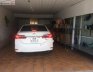 Toyota Corolla Altis 1.8E 2017 - Bán xe Toyota Corolla altis 1.8E sản xuất 2017, màu trắng chính chủ, 690 triệu