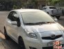 Toyota Yaris 2010 - Bán Toyota Yaris sản xuất năm 2010, màu trắng, 375 triệu